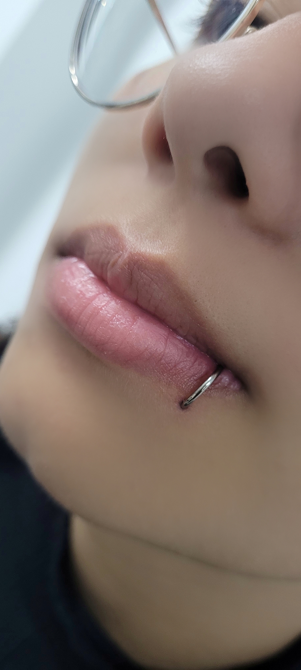 Argola no lábio inferior